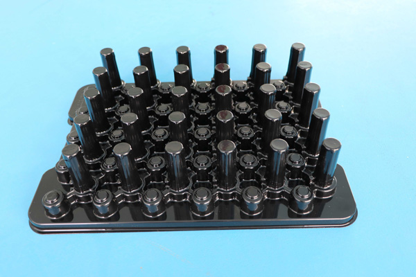 汽(qi)車零部件(jiàn)吸塑包裝(zhuāng)-蕪湖方立(lì)包裝-汽車(che)零部件吸(xī)塑包裝廠(chang)商