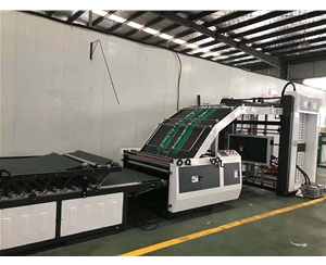 紙箱生(sheng)産車間(jiān)