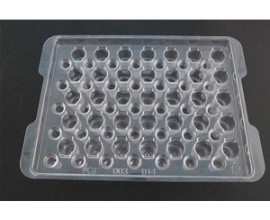 汽車零(ling)部件吸(xī)塑包裝(zhuāng)